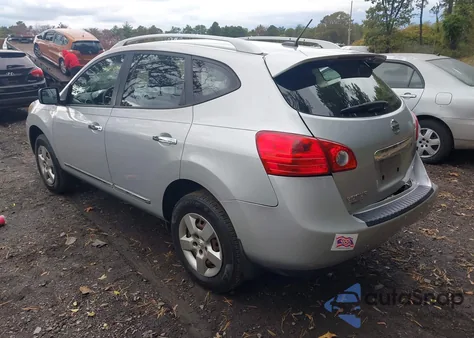 2015 Nissan Rogue Select S z USA, uszkodzony, nr VIN JN8AS5MV1FW760837